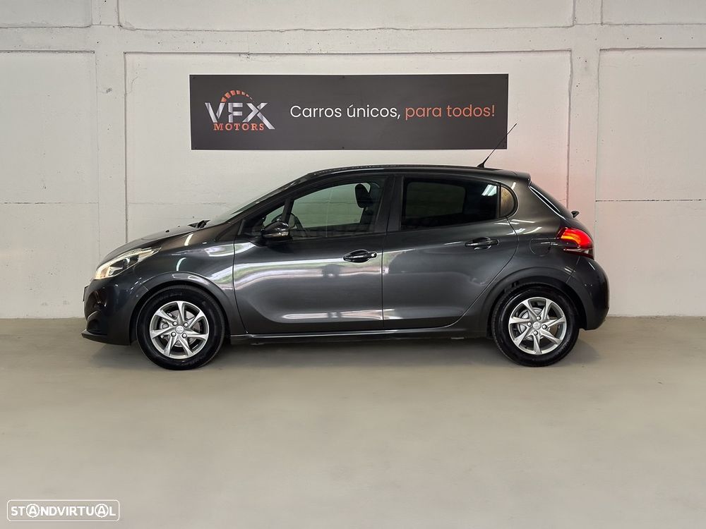 Peugeot 208 1.2 PureTech Style - 10