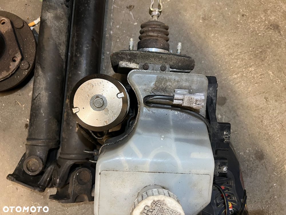 Pompa hamulcowa abs Mitsubishi pajero 3 3.2did - 6