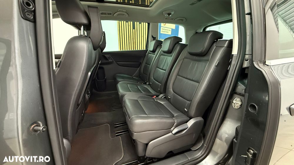 Volkswagen Sharan 2.0 TSI DSG Highline - 17