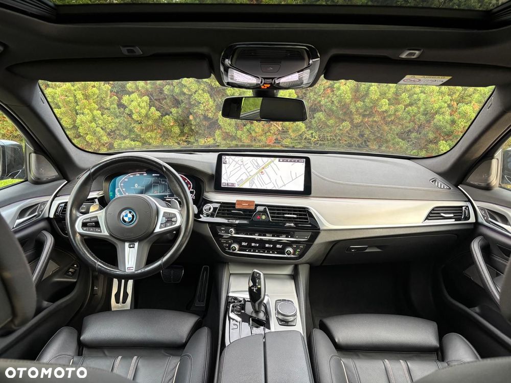 BMW Seria 5 530e M Sport sport - 15