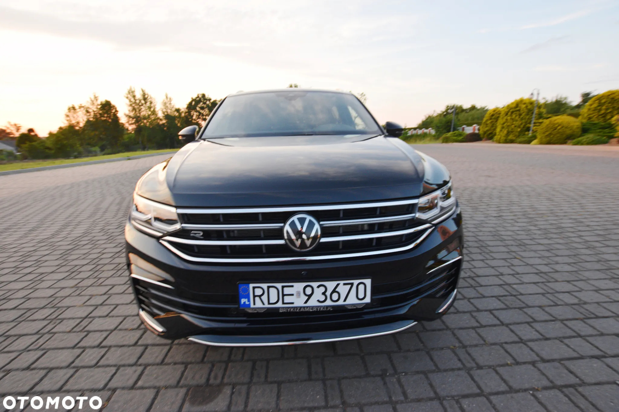 Volkswagen Tiguan 2.0 TSI 4Mot R-Line DSG - 2