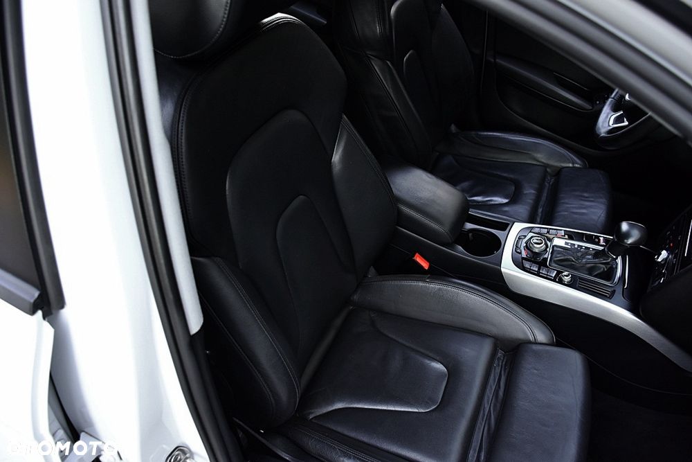 Audi A4 Avant 2.0 TDI DPF clean diesel multitronic S line Sportpaket - 8