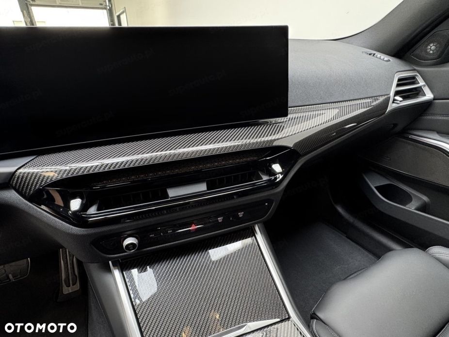 BMW M3 Competition xDrive sport - 9
