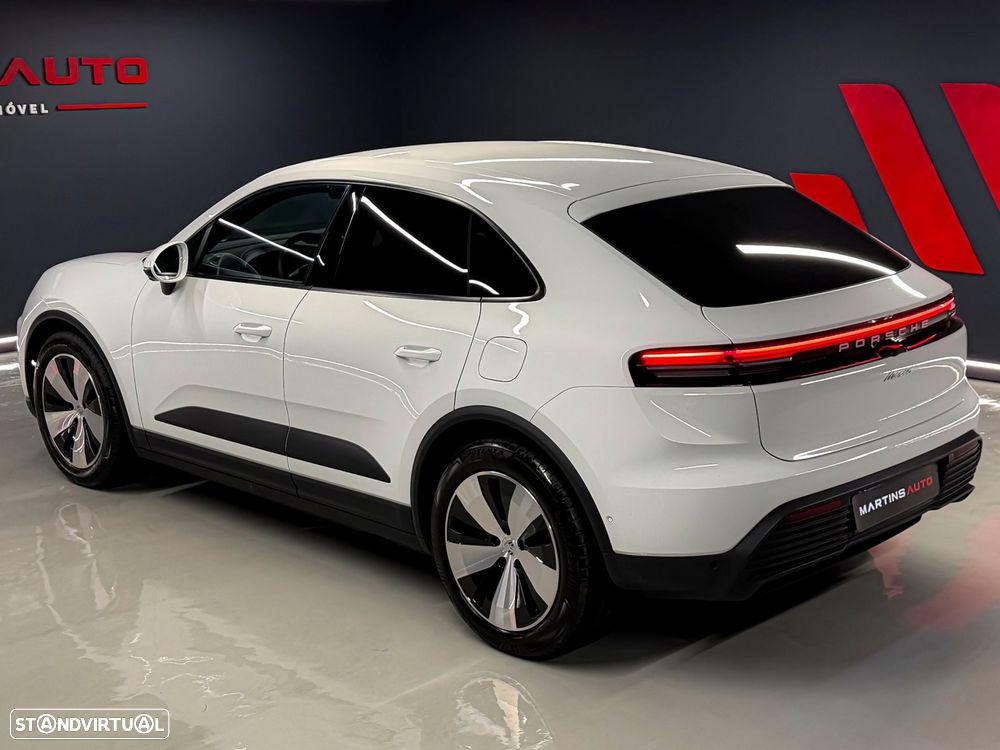 Porsche Macan - 8