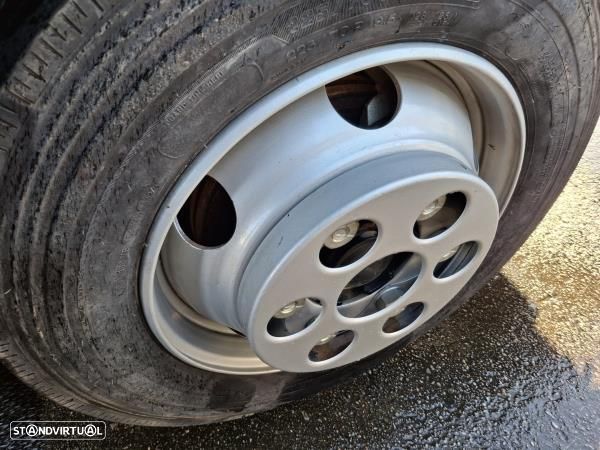 Jante 3 Fuso (Mitsubishi) Canter - 1