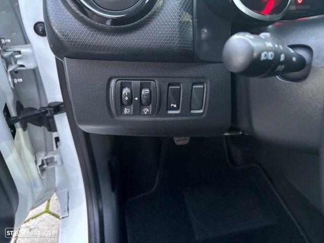 Renault Clio Sport Tourer dCi 75 Expression - 17