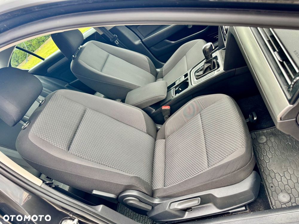 Volkswagen Passat 1.5 TSI EVO Business DSG - 15