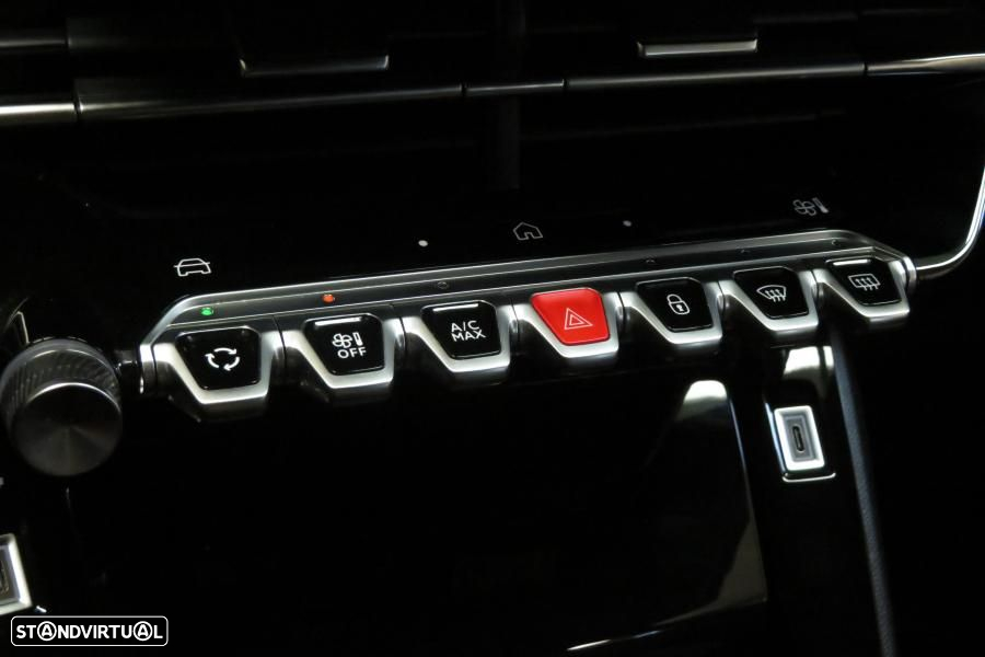 Peugeot 2008 1.2 PureTech Allure Pack - 27