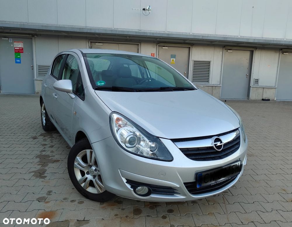 Opel Corsa 1.4 16V Cosmo - 14