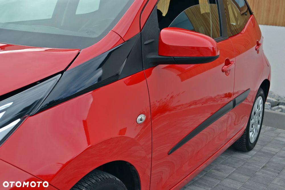 Toyota Aygo x.shift x-play connect - 12