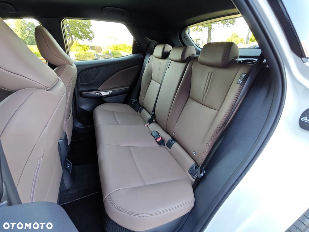 Lexus LBX 1.5 Hybrid Elegant - 13
