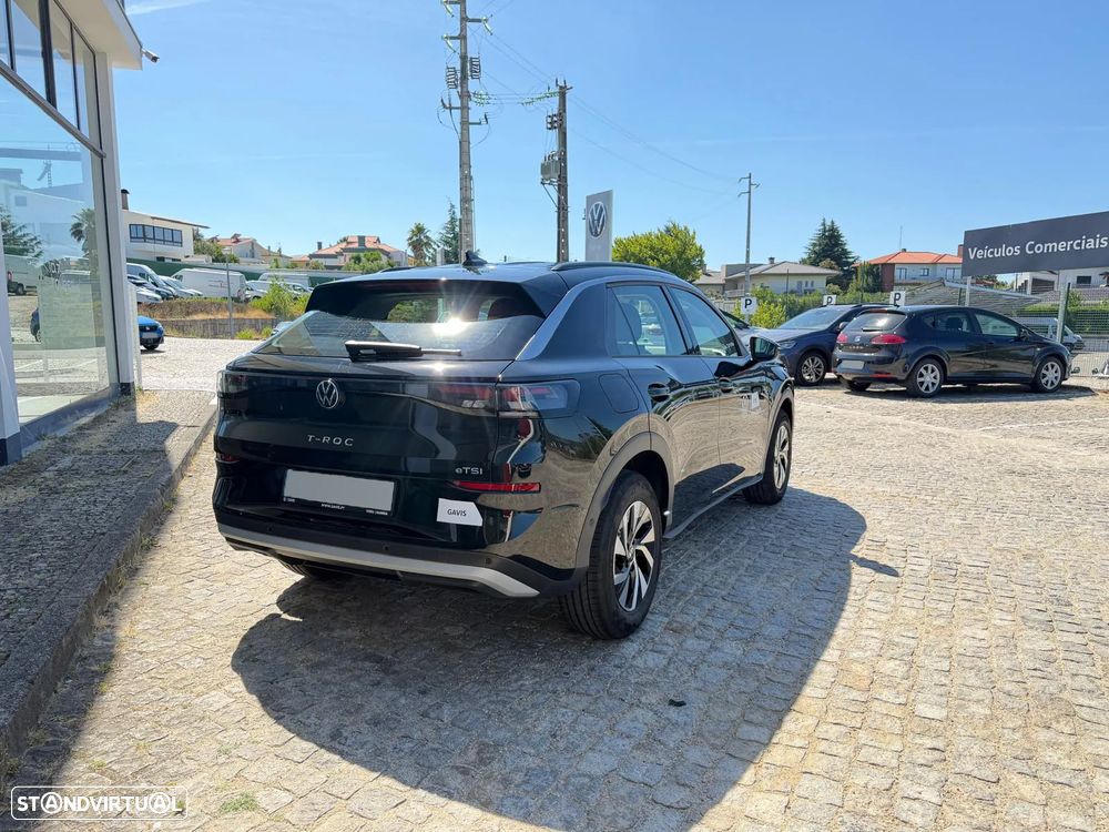 VW T-Roc 1.5 eTSI Trend DSG - 7