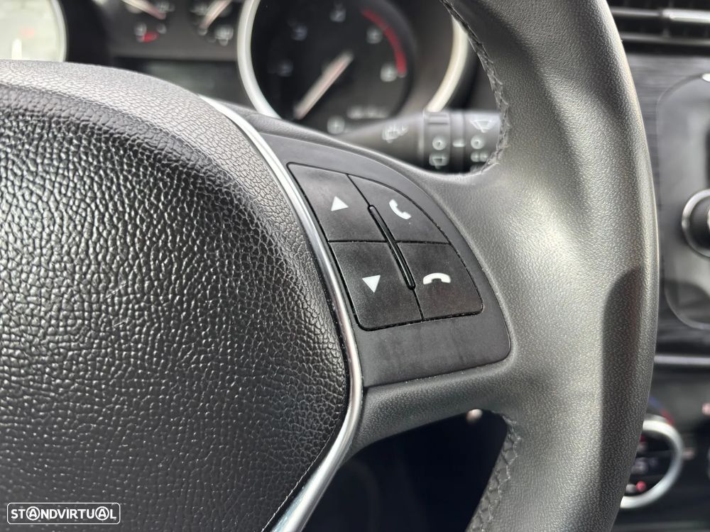 Alfa Romeo Giulietta 1.6 JTDM Super - 16