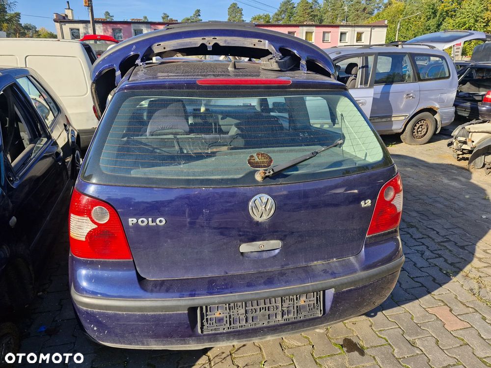 Klapa bagażnika VW POLO 9N GRANATOWA