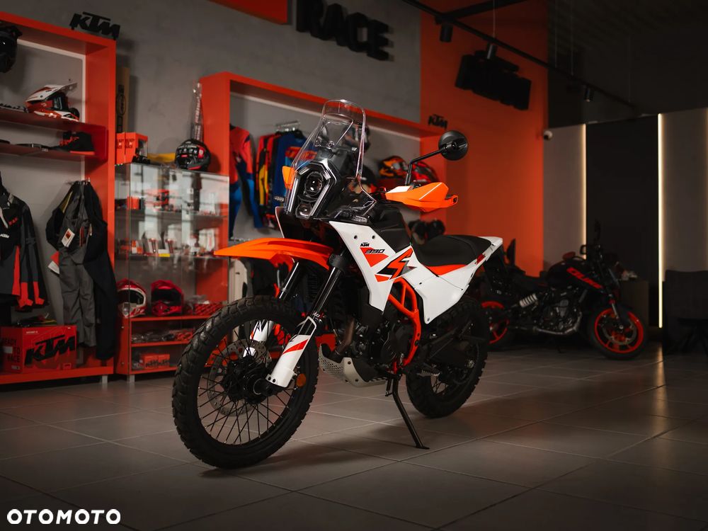 KTM Adventure - 5