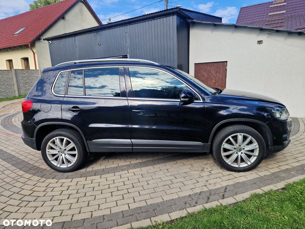 Volkswagen Tiguan - 2
