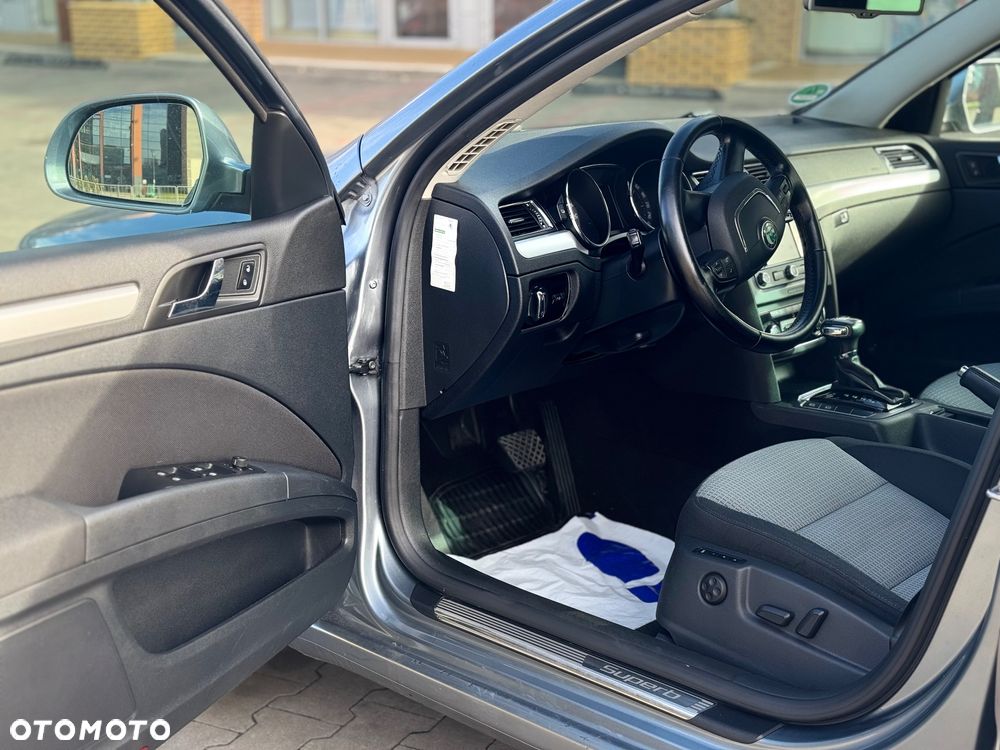 Skoda Superb - 8