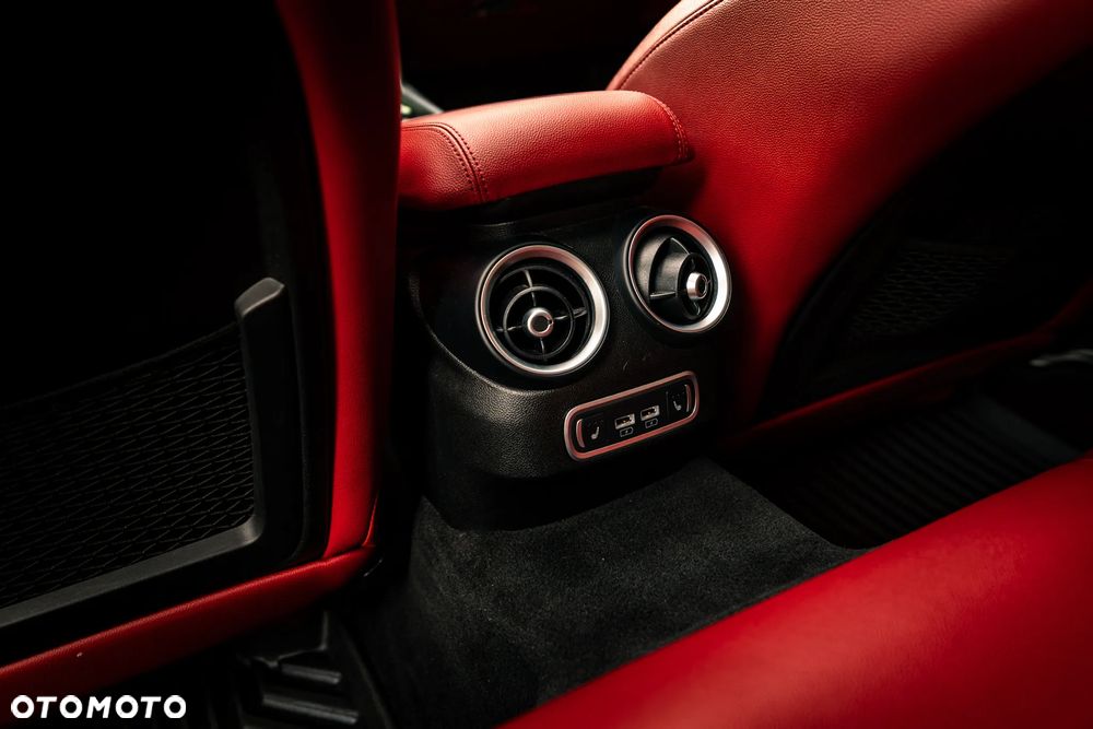 Alfa Romeo Giulia - 9