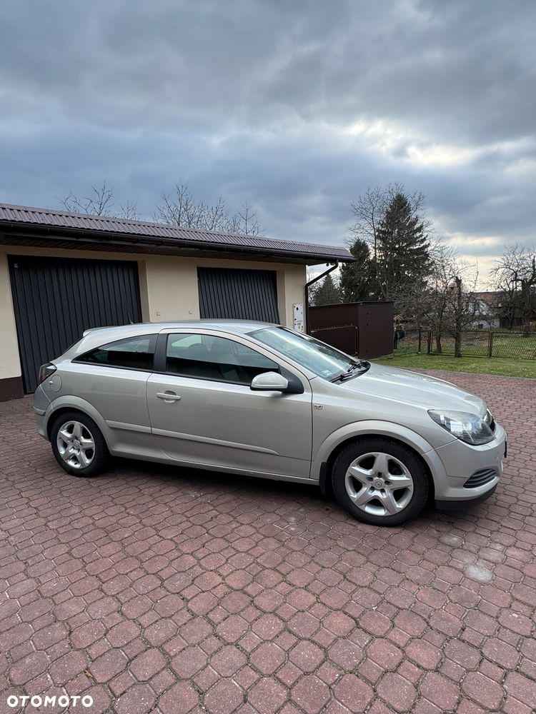 Opel Astra 1.4 Enjoy - 4