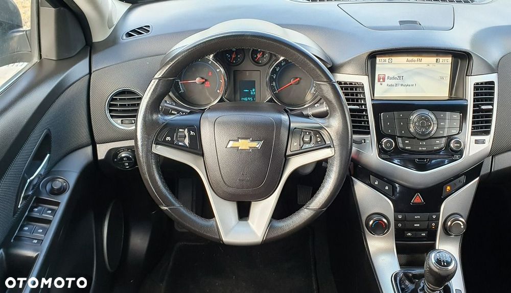 Chevrolet Cruze - 9