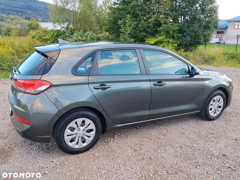 Hyundai i30 - 16
