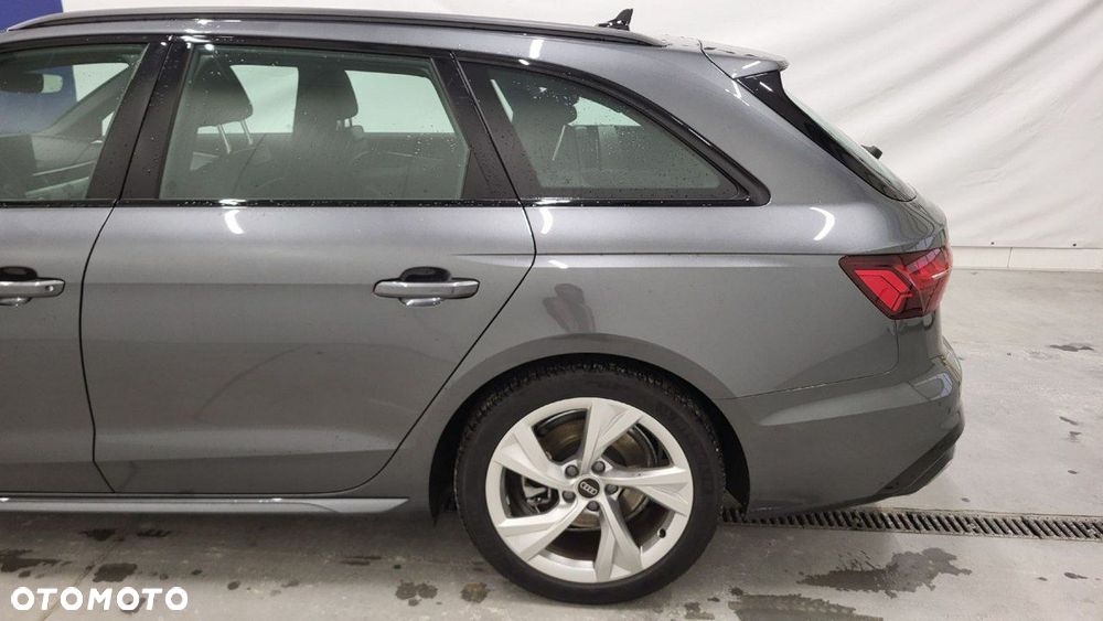 Audi A4 Avant - 9
