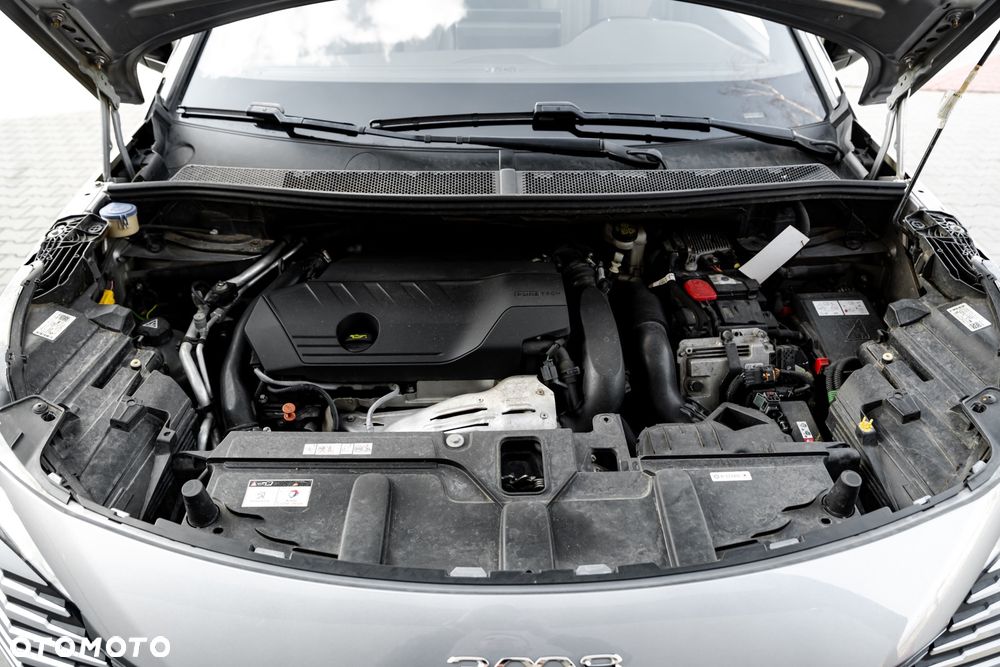 Peugeot 3008 PureTech 180 Stop & Start GPF EAT8 GT - 28