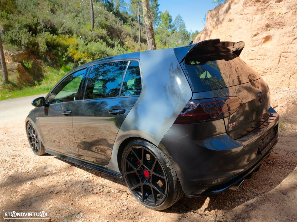 VW Golf 2.0 TSi GTi DSG Performance - 3