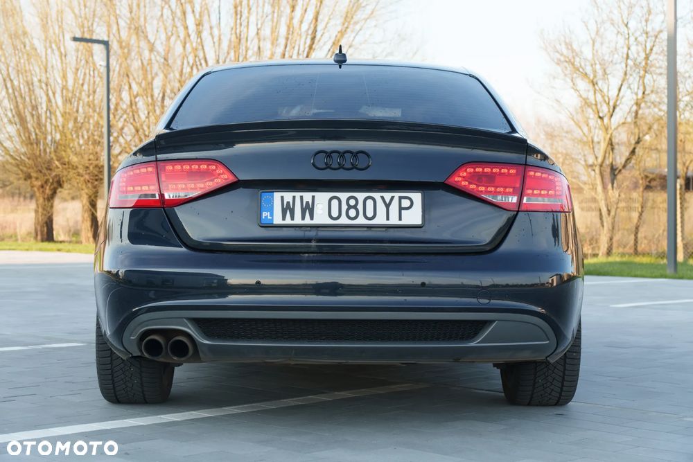 Audi A4 ver-2-0-tfsi-quattro - 30
