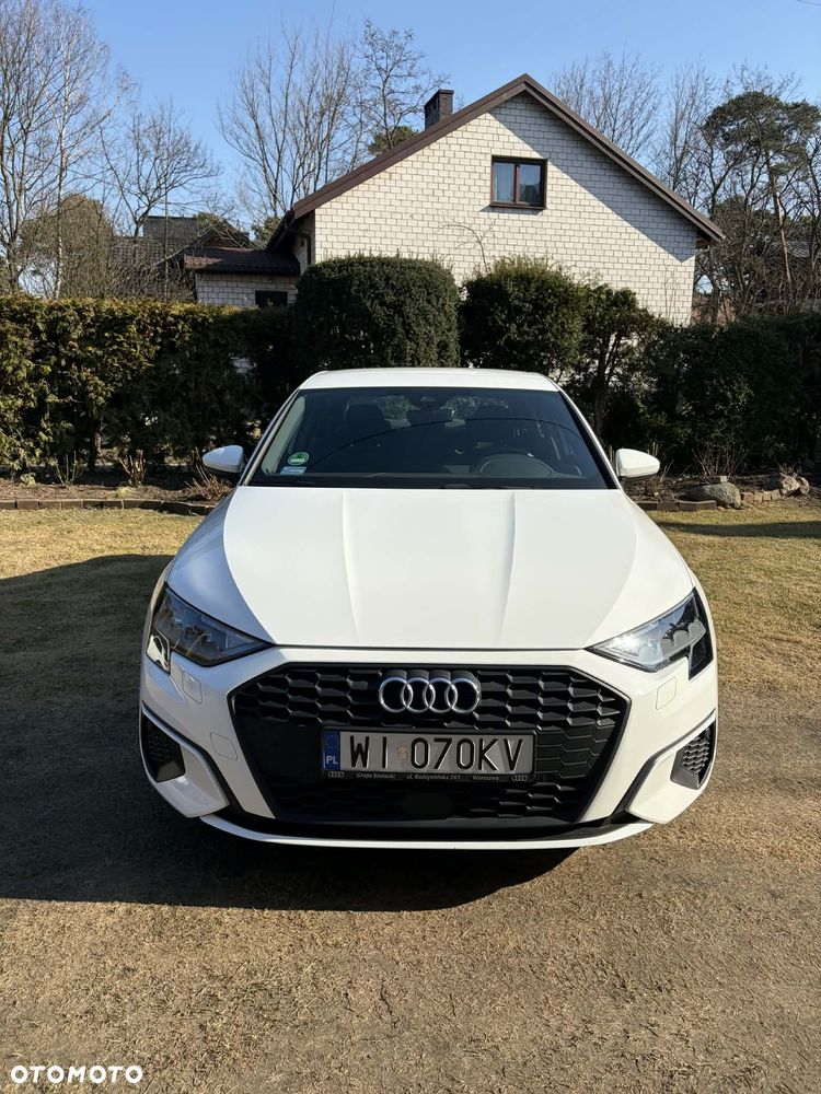 Audi A3 Limousine 35 TFSI S tronic - 4