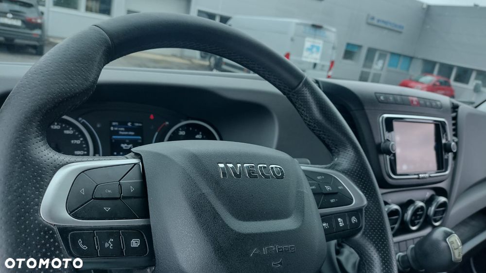 Iveco DAILY furgon 18m3 35S18 manual ASO serwisowany - 18