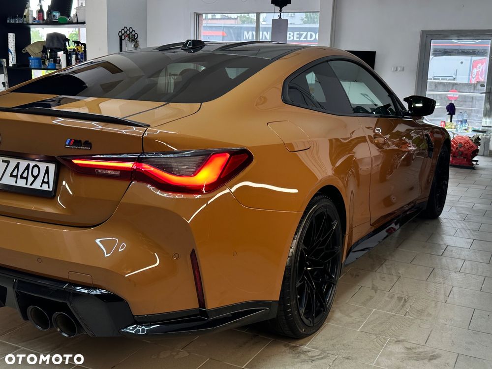 BMW M4 Competition M xDrive sport - 24