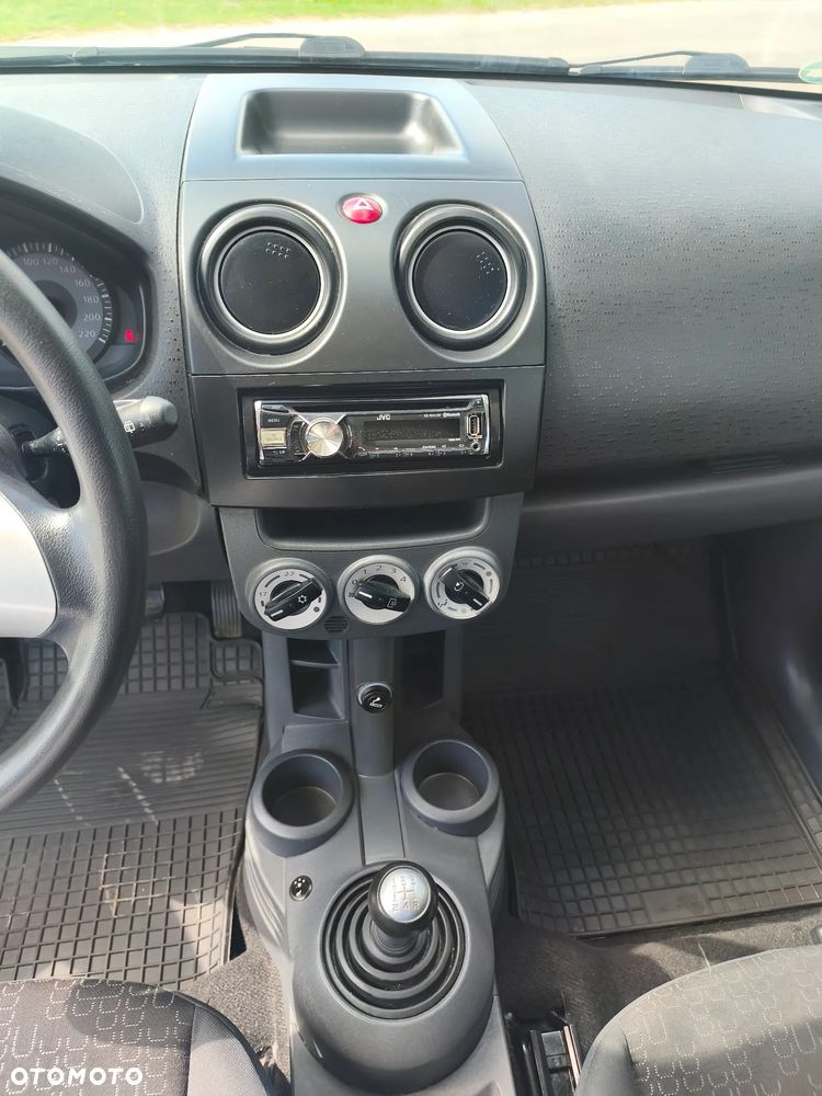 Mitsubishi Colt - 26