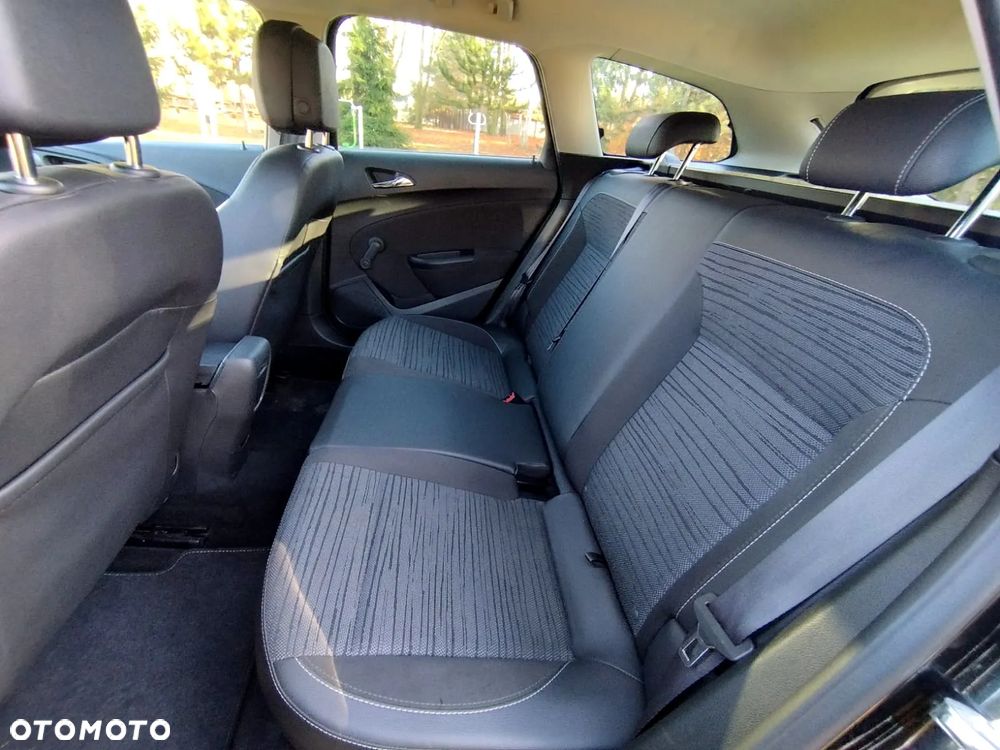 Opel Astra - 12