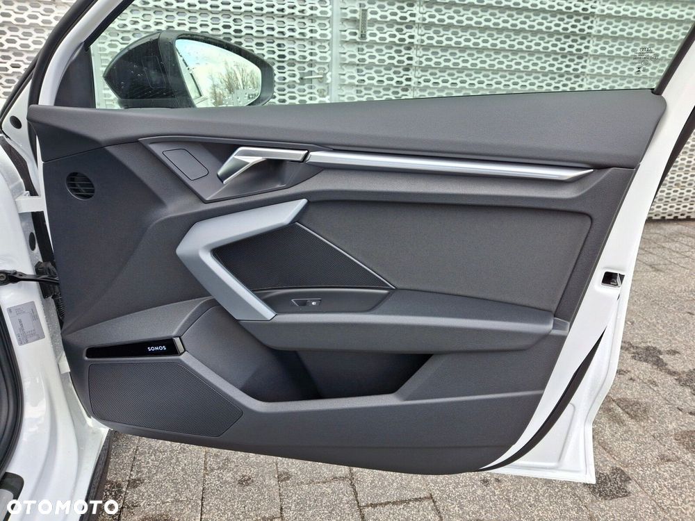 Audi A3 Sportback - 16