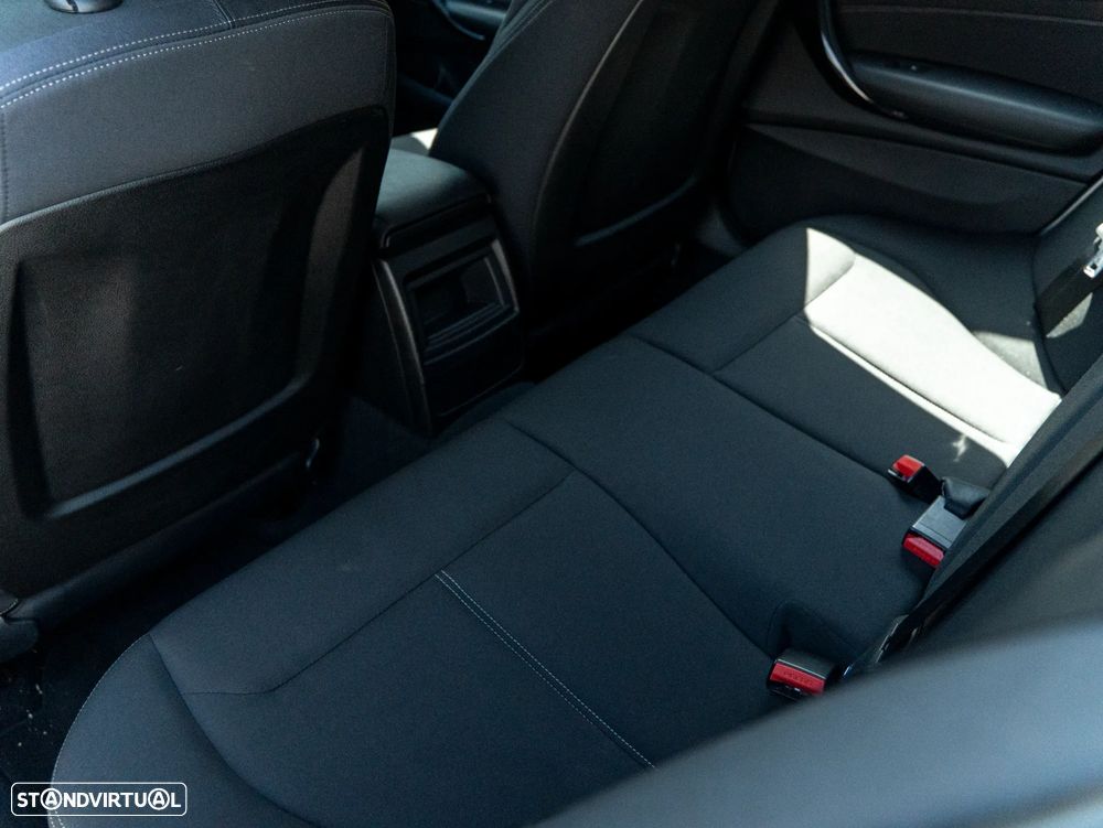 BMW 116 d EDynamics Line Sport - 13