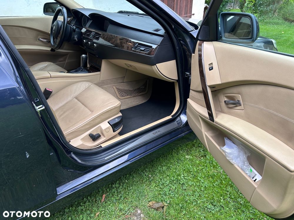 BMW Seria 5 - 12