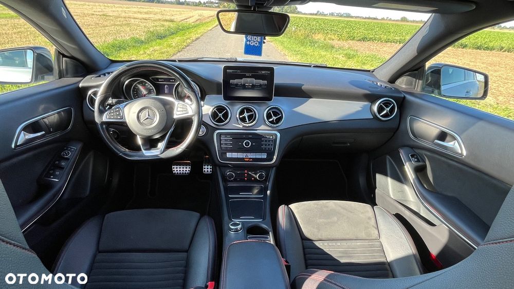 Mercedes-Benz CLA - 22