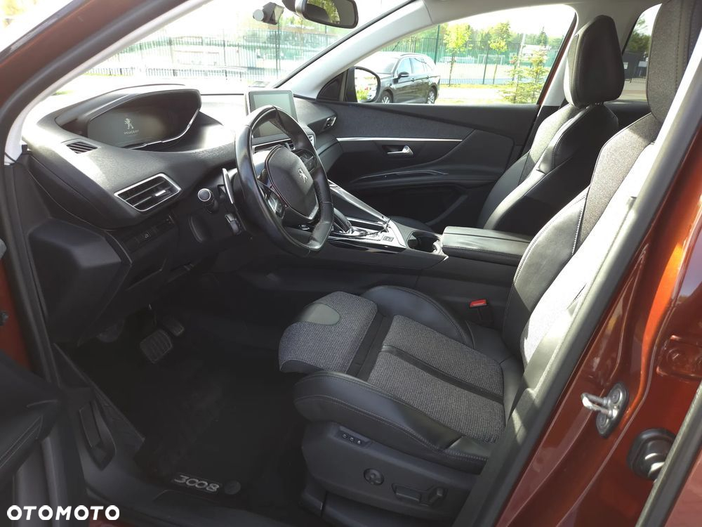 Peugeot 3008 1.6 BlueHDi Crossway S&S EAT6 - 9