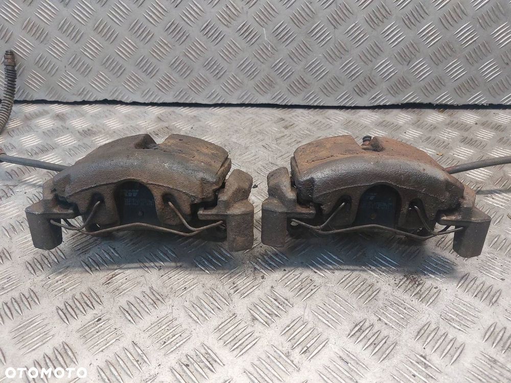 TARCZE HAMULCOWE PRZÓD + KLOCKI + ZACISKI AUDI A3 8P 1.6 8V - 5