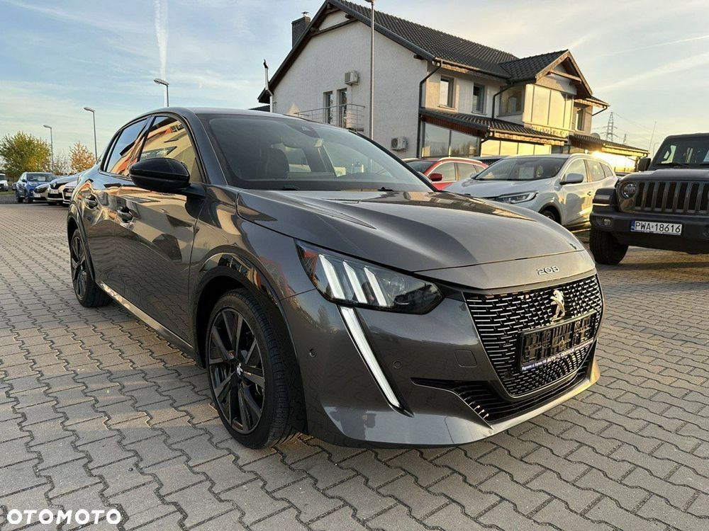 Peugeot 208 PureTech 100 EAT8 GT - 4
