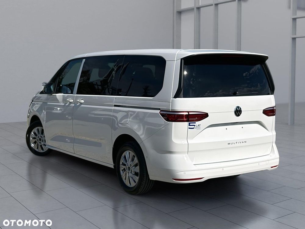 Volkswagen Multivan 2.0 TDI L2 Family DSG - 9