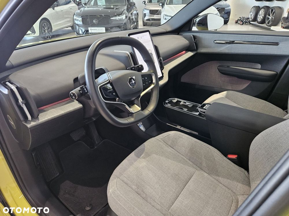 Volvo EX30 - 12