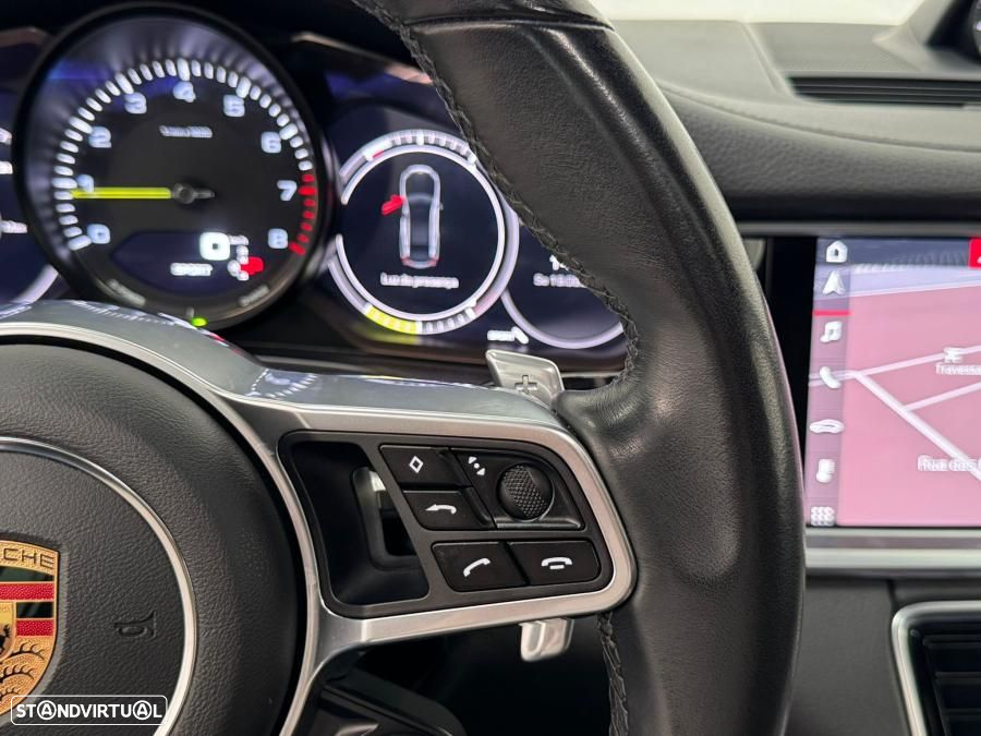 Porsche Panamera 4 E-Hybrid Executive - 19