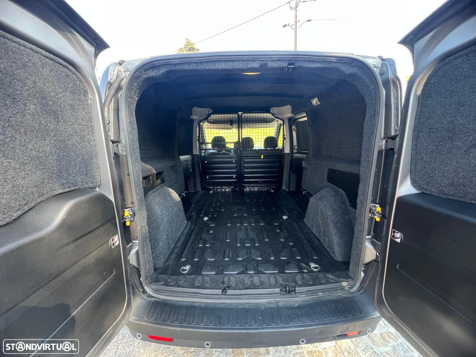Fiat Doblo 1.6 MJ Easy 3L - 5