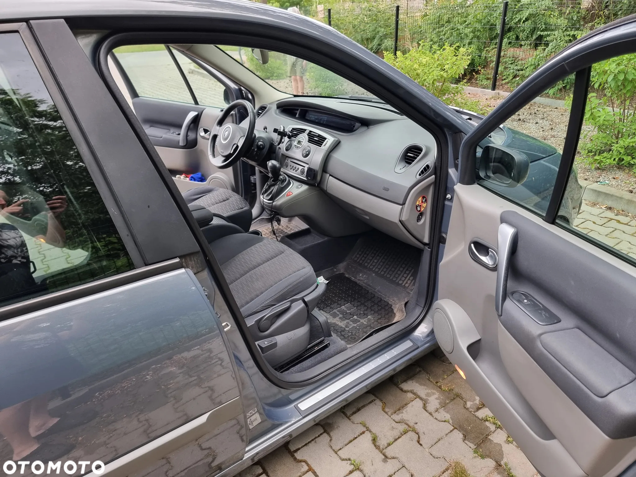 Renault Scenic - 11