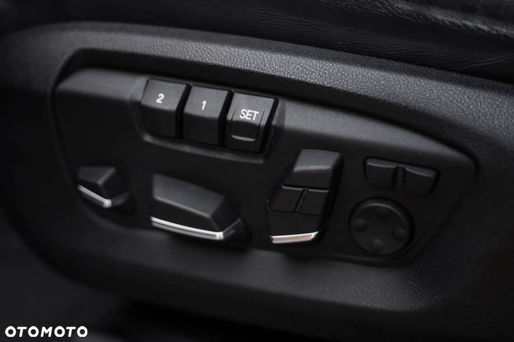BMW X6 xDrive30d - 19