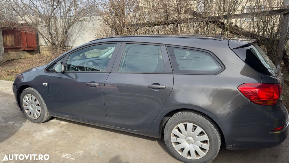 Opel Astra 1.6 ECOTEC Sport - 1