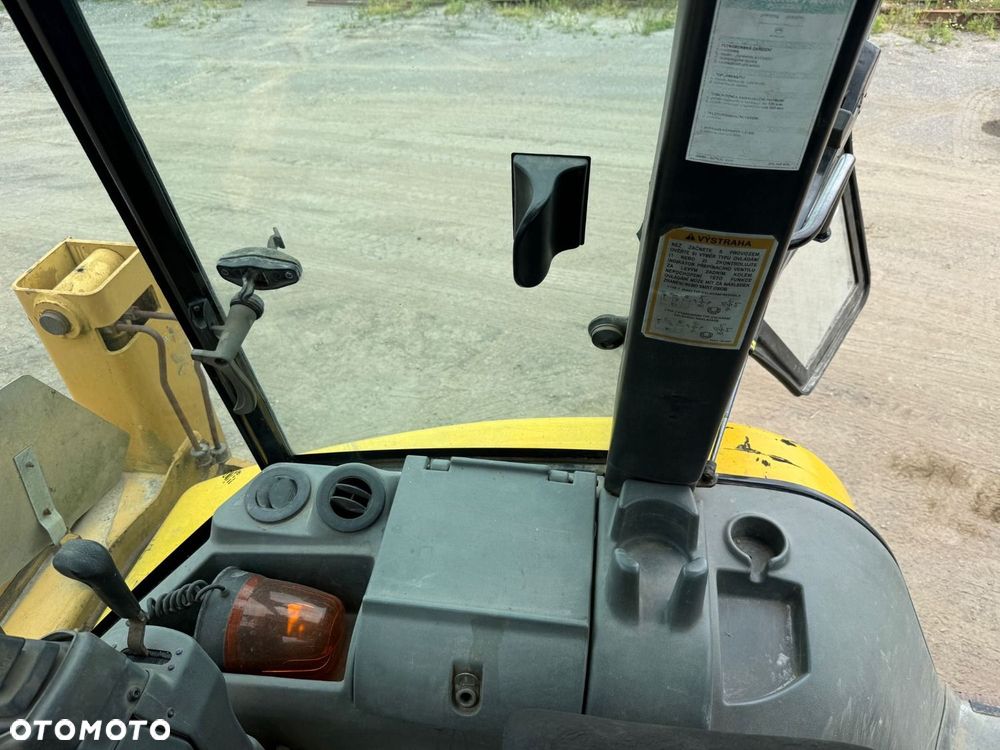 Caterpillar 432 D 4X4 - 13