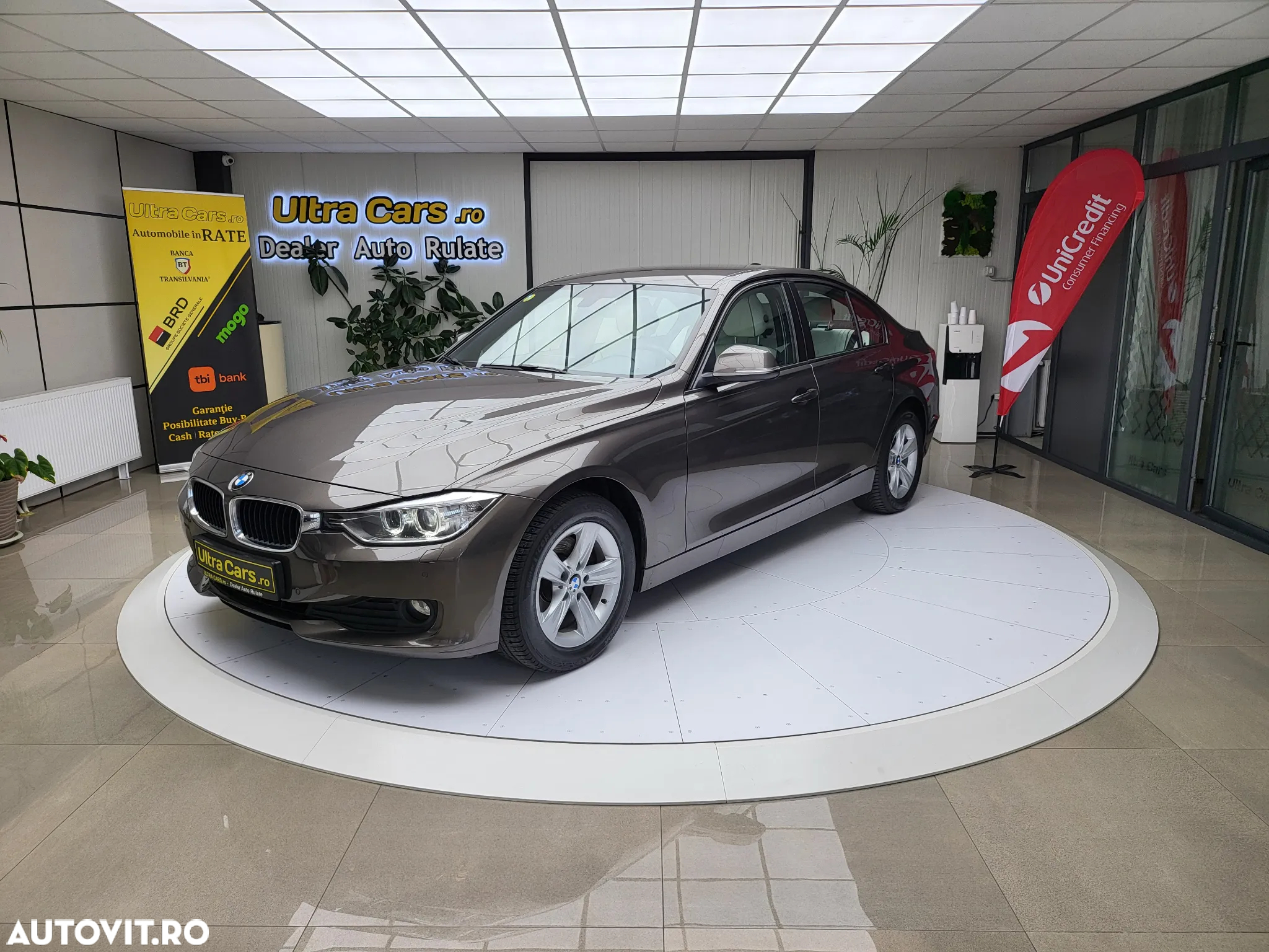 BMW Seria 3 320d Luxury Line - 2